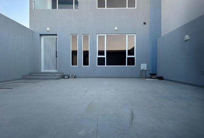 2OYNakRWsBE - صورة العقار 2