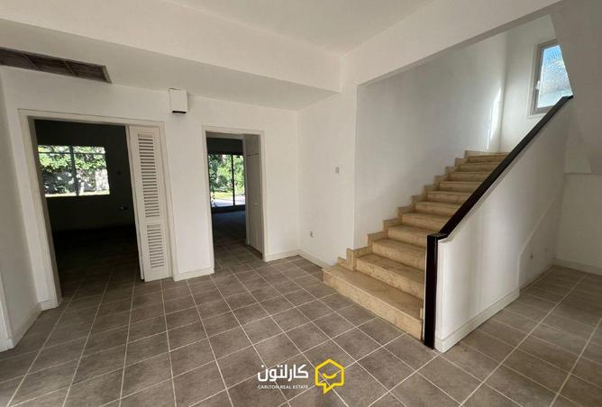 54069128 - Property Image 3