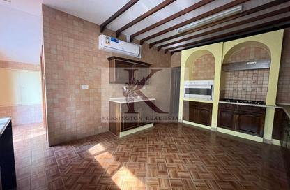 Villa - 4 Bedrooms - 5 Bathrooms for rent in Mahooz - Manama - Capital Governorate Villa - 4 Bedrooms - 5 Bathrooms for rent in Mahooz - Manama - Capital Governorate
