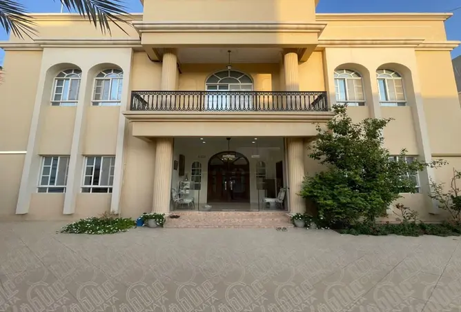 58203055 - Property Image 2