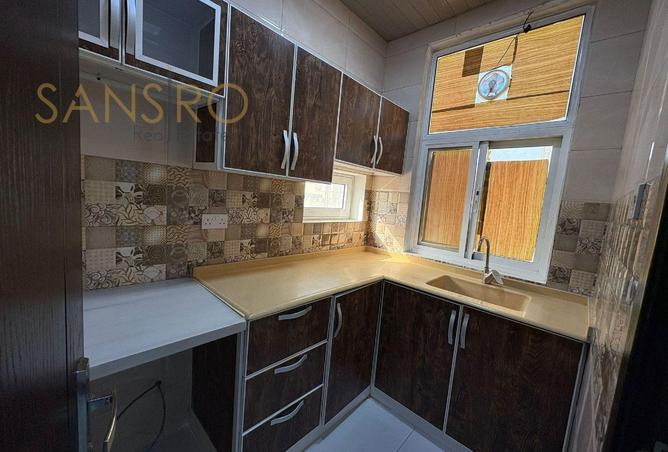 999136 - Property Image 3