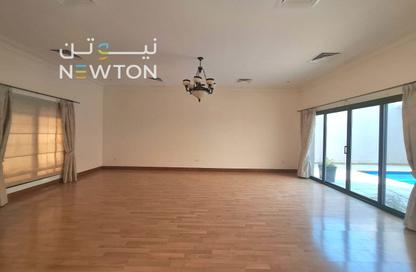 Villa - 5 Bedrooms - 5 Bathrooms for rent in Saar - Northern Governorate
