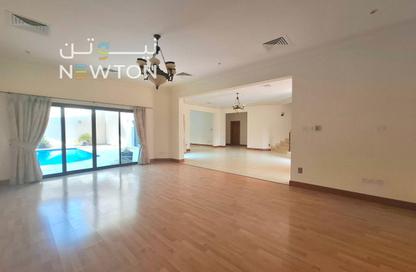 Villa - 5 - 5 for rent in Saar - Northern Governorate