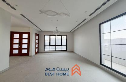 Villa - 4 - 7+ for sale in Al Qurayyah - Northern Governorate Villa - 4 - 7+ for sale in Al Qurayyah - Northern Governorate