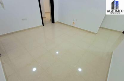 Apartment - 2 Bedrooms - 2 Bathrooms for rent in Muharraq - Muharraq Governorate