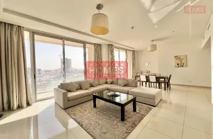Apartment - 2 Bedrooms - 3 Bathrooms for rent in Sanabis - Manama - Capital Governorate