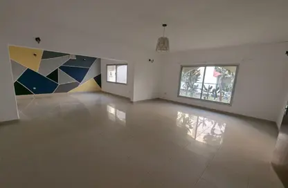 Villa - 4 Bedrooms - 3 Bathrooms for rent in Diraz - Northern Governorate