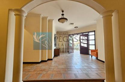 Villa - 4 Bedrooms - 5 Bathrooms for rent in Janabiya - Northern Governorate