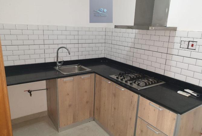 998585 - صورة العقار 2