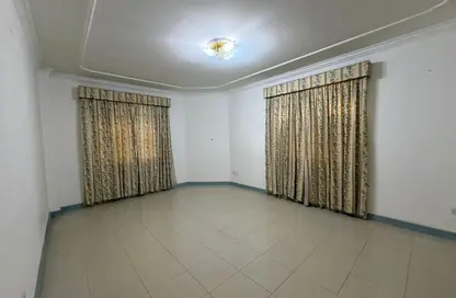 Apartment - 2 Bedrooms - 1 Bathroom for rent in Adliya - Manama - Capital Governorate Apartment - 2 Bedrooms - 1 Bathroom for rent in Adliya - Manama - Capital Governorate