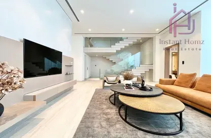 Villa - 4 Bedrooms - 7 Bathrooms for sale in Reef Island - Capital Governorate