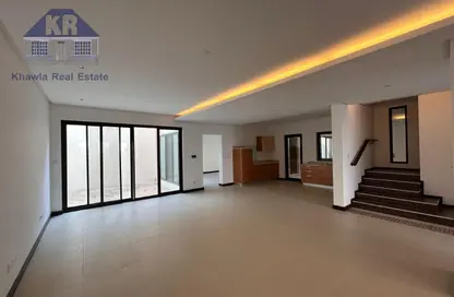 Villa - 5 Bedrooms - 6 Bathrooms for sale in Al Noor - Diyar Al Muharraq - Muharraq Governorate