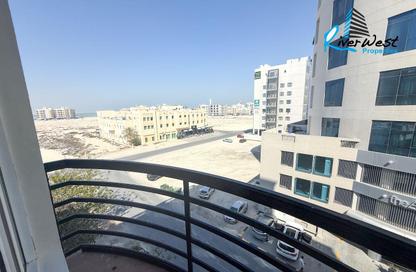 Apartment - 2 Bedrooms - 3 Bathrooms for rent in Seef - Capital Governorate