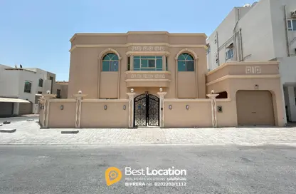 Villa - 4 Bedrooms - 5 Bathrooms for sale in Hidd - Muharraq Governorate