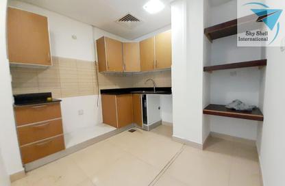 Apartment - 3 Bedrooms - 3 Bathrooms for rent in Zinj - Manama - Capital Governorate
