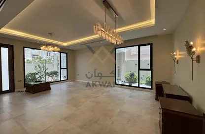 فيلا - 5 غرف نوم - 6 حمامات للايجار في البسيتين - المحرق