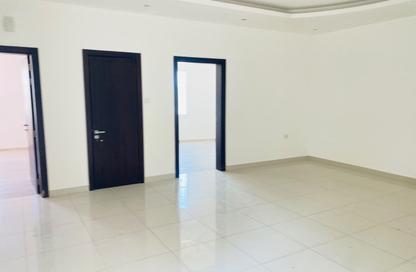 Apartment - 2 Bedrooms - 2 Bathrooms for rent in Jid Ali - Central Governorate