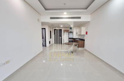 Apartment - 1 Bedroom - 2 Bathrooms for rent in Sanabis - Manama - Capital Governorate