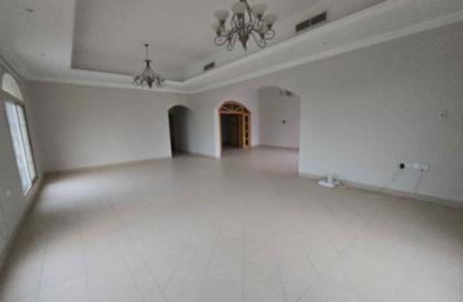 Villa - 4 Bedrooms - 4 Bathrooms for rent in Saar - Northern Governorate