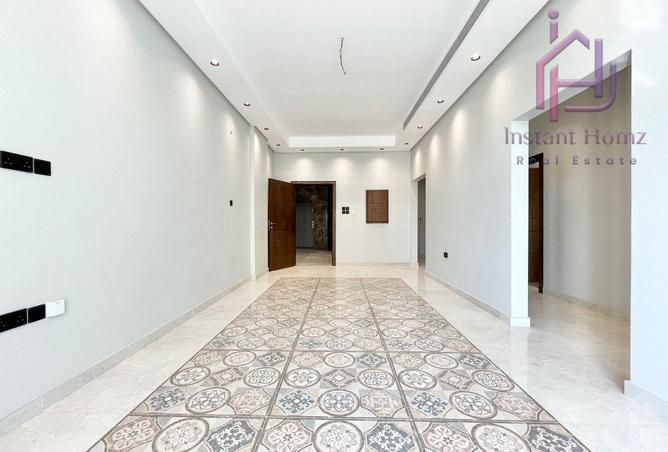 996863 - Property Image 2