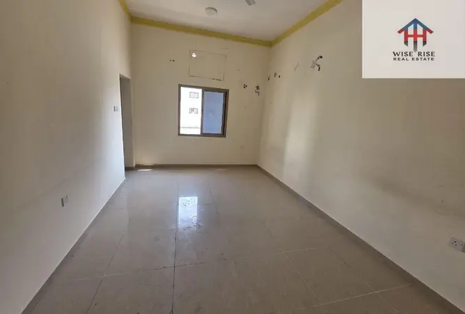58174030 - Property Image 2