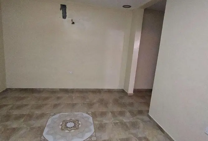 992267 - Property Image 2