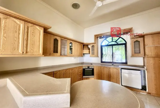 57493163 - Property Image 3