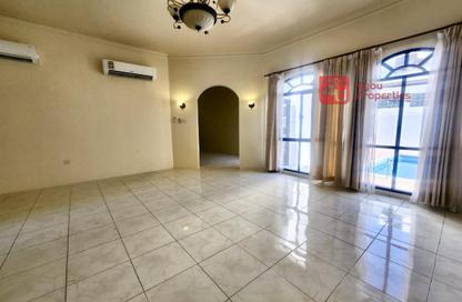 Villa - 3 - 3 for rent in Saar - Northern Governorate