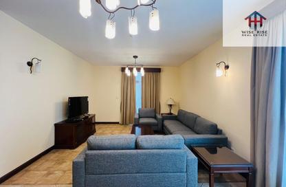 Apartment - 2 Bedrooms - 3 Bathrooms for rent in Sanabis - Manama - Capital Governorate