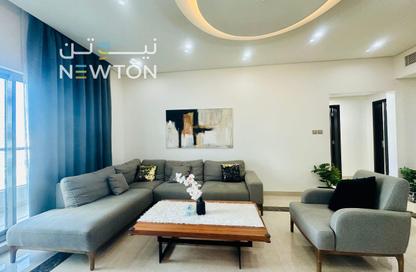 Apartment - 2 Bedrooms - 3 Bathrooms for sale in Al Juffair - Capital Governorate