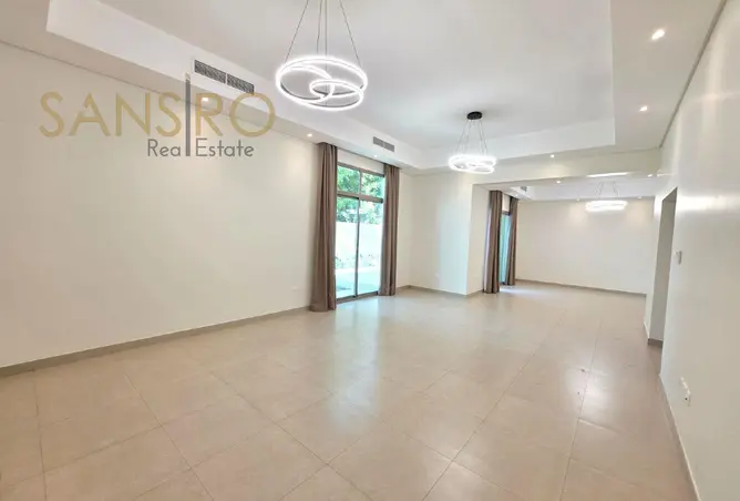 58112004 - Property Image 3