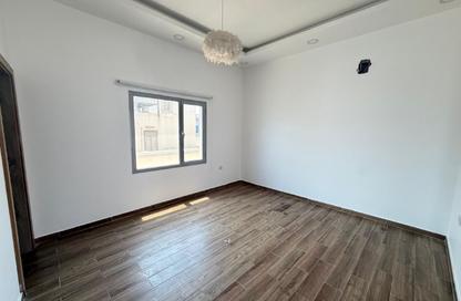 Apartment - Studio - 2 Bathrooms for rent in Janabiya - Northern Governorate