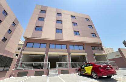 Shop - Studio - 1 Bathroom for rent in Tubli - Central Governorate