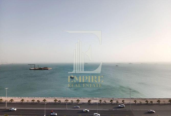 998490 - Property Image 2