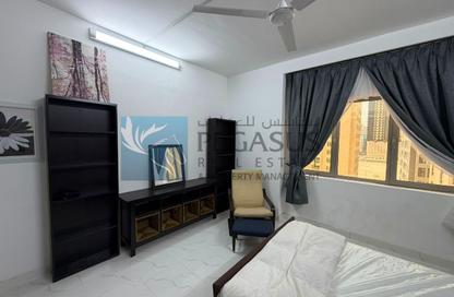Apartment - 2 Bedrooms - 2 Bathrooms for rent in Al Juffair - Capital Governorate