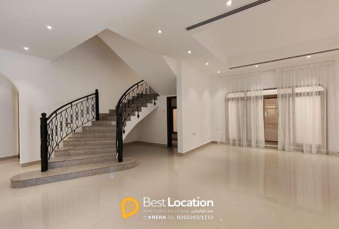 51745803 - Property Image 2