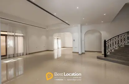 Villa - 4 Bedrooms - 5 Bathrooms for rent in Saar - Northern Governorate