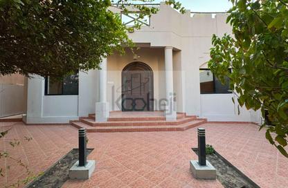 Villa - 2 Bedrooms - 3 Bathrooms for rent in Sanad - Central Governorate