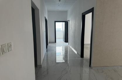 Office Space - Studio - 2 for rent in Busaiteen - Muharraq Governorate