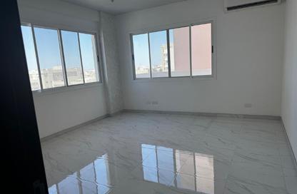 Office Space - Studio - 2 for rent in Busaiteen - Muharraq Governorate