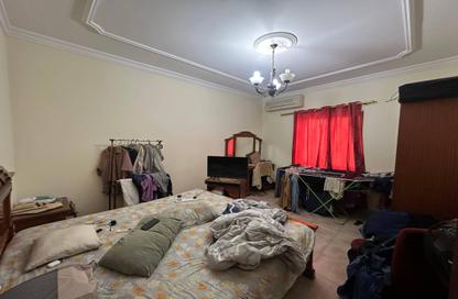 Apartment - 2 Bedrooms - 2 Bathrooms for sale in Sanad - Central Governorate
