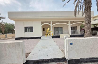 Compound - 3 - 3 for rent in Saar - Northern Governorate