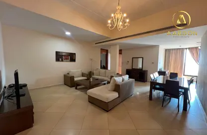 شقة - غرفة نوم - 1 حمام للايجار في الجنبية - المحافظة الشمالية