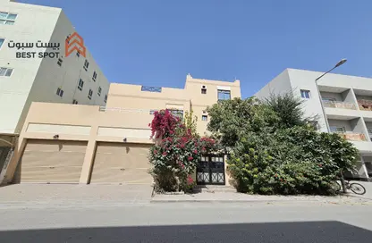 فيلا - 6 غرف نوم - 7 حمامات للبيع في الشاخورة - المحافظة الشمالية