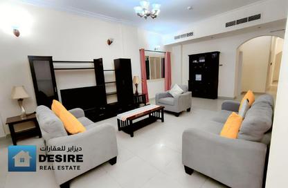 Apartment - 3 Bedrooms - 3 Bathrooms for rent in Al Juffair - Capital Governorate