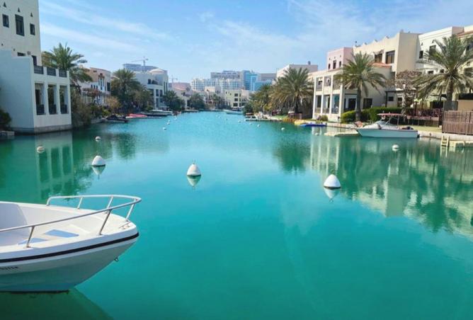 992160 - Property Main Image