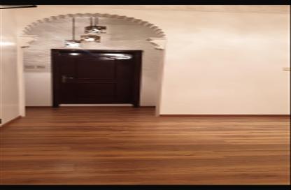 Apartment - 2 Bedrooms - 2 Bathrooms for rent in Karbabad - Manama - Capital Governorate Apartment - 2 Bedrooms - 2 Bathrooms for rent in Karbabad - Manama - Capital Governorate