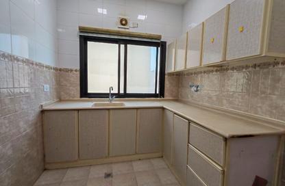 Apartment - 3 Bedrooms - 2 Bathrooms for rent in Busaiteen - Muharraq Governorate Apartment - 3 Bedrooms - 2 Bathrooms for rent in Busaiteen - Muharraq Governorate