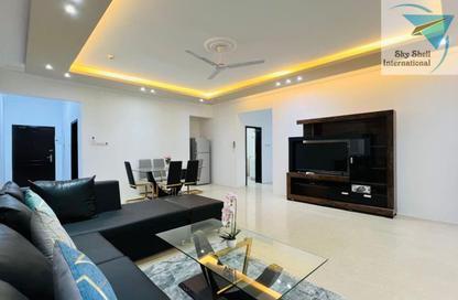 Apartment - 3 Bedrooms - 3 Bathrooms for rent in Busaiteen - Muharraq Governorate Apartment - 3 Bedrooms - 3 Bathrooms for rent in Busaiteen - Muharraq Governorate