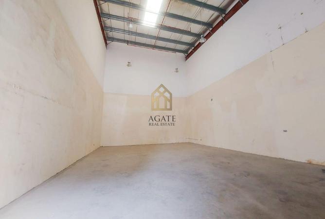53241132 - Property Main Image
